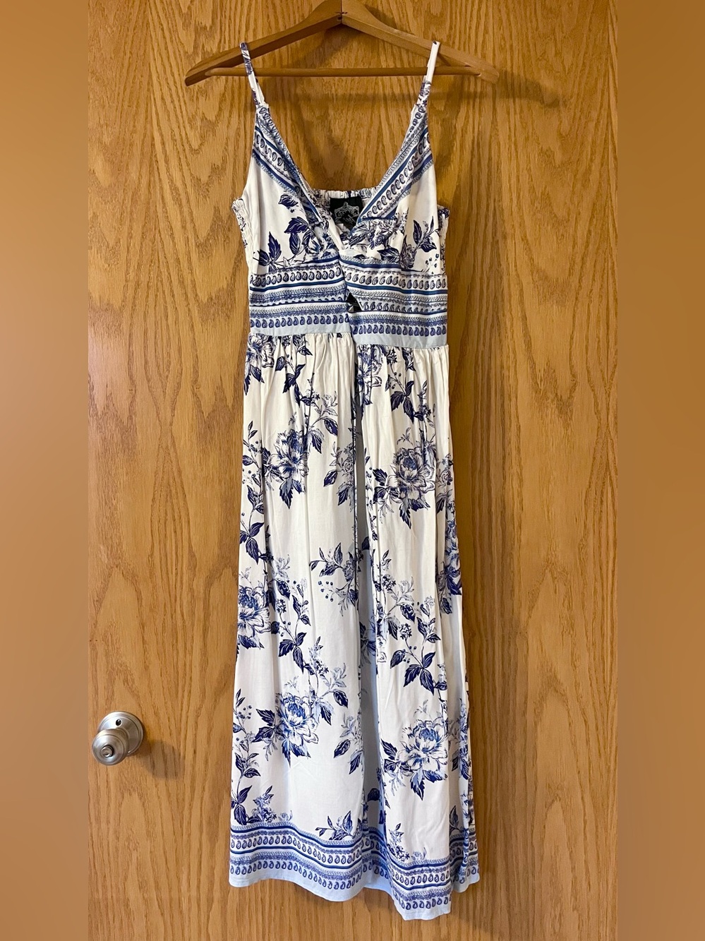 Angie Blue & White Floral Midi Dress NWT